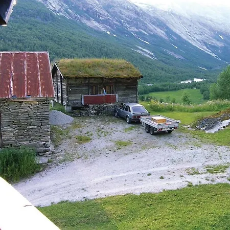 Beautiful In Jostedal With Kitchen 度假居 Jostedal