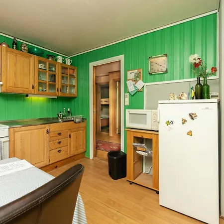 Beautiful In Jostedal With Kitchen 度假居 Jostedal